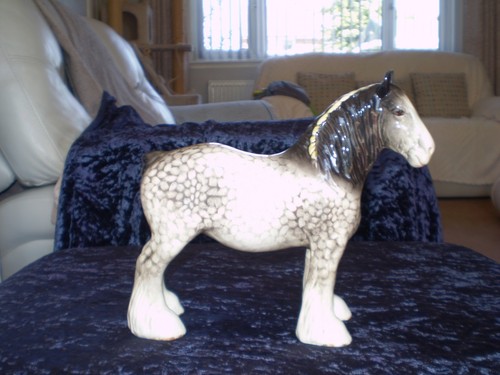 Beswick mare shire - shire, no