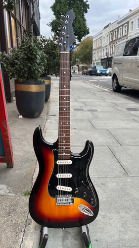 Aria stg series stratocaster - aria,