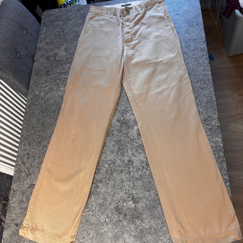 Dockers khaki pants 31x32