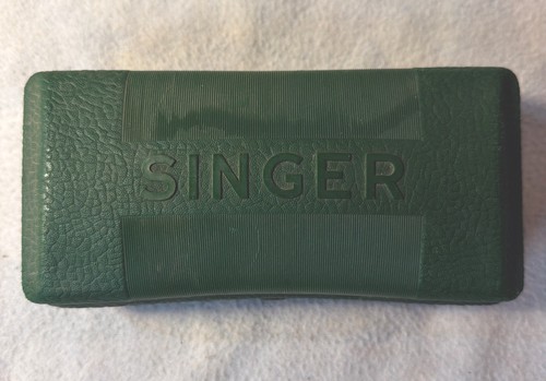 Vintage 1940 singer - 1940's,