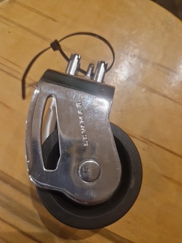 Lewmar genoa stirrup assembly - lewmar,