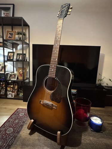Gibson banner acoustic - j-30,