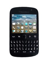 BlackBerry 9720 (2.8 inch)