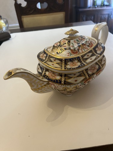 Crown derby teapot imari - derby, in