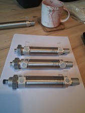 FESTO PNEUMATIC CYLINDER