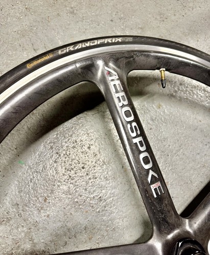 Aerospoke raw carbon front - raw,