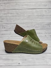 Fly Flot Green Leather Open