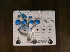 Alexander Pedals ‘Forget Me