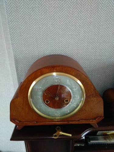 Vintage smiths day striking - 8,