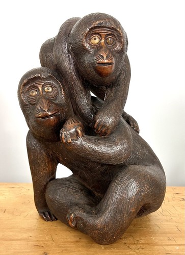 Okimono monkeys not - of, 2