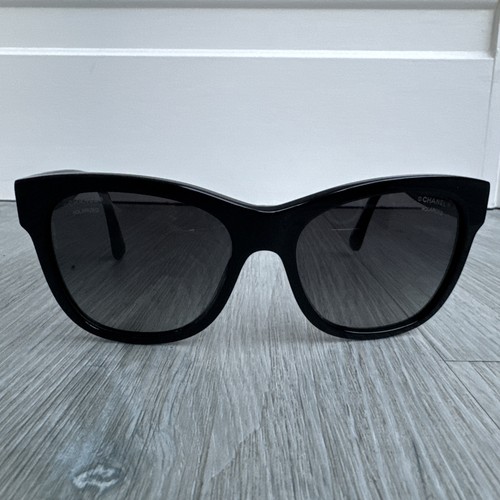 Chanel black square sunglasses - square,
