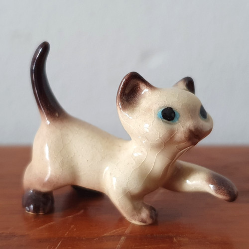 Vintage retired hagen - vintage,