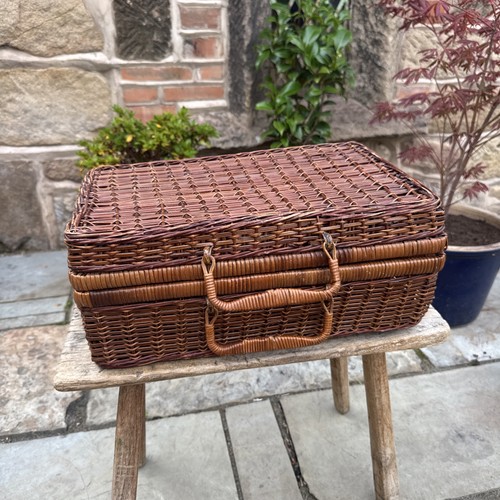 Wicker hamper picnic basket - hamper,