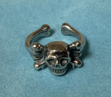 Pirate Skull & Crossbones