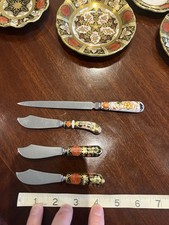 Abbeydale Chrysanthemum Set Of