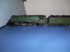 HORNBY DUBLO LOCOMOTIVE  2 RAIL MALLARD