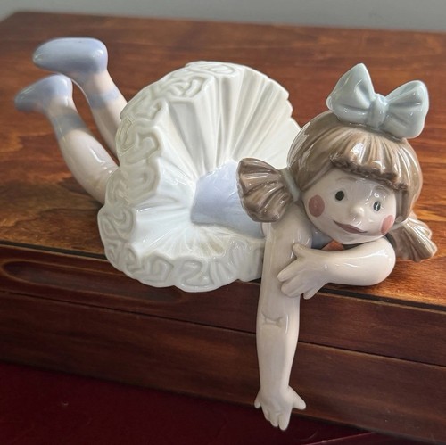 Lladro forgotten ballerina - forgotten,