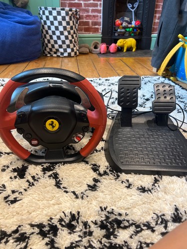 Thrustmaster ferrari 458 - thrustmaster,