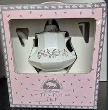 Eternal Beau Tea Pot Set -