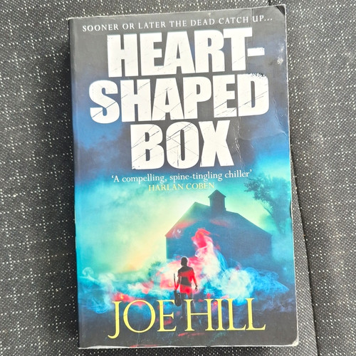 Joe hill heart shaped box - hill,