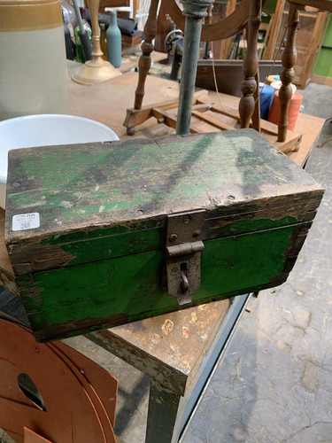 Vintage green wooden toolbox - wooden,