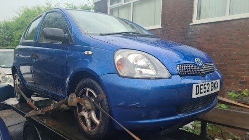 Toyota yaris 2003 - yaris,