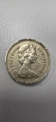 Coin 1984 rare 1 pound - £1,