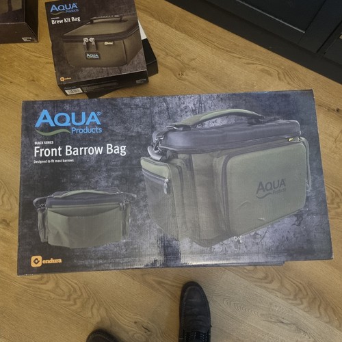 Aqua black series - black,