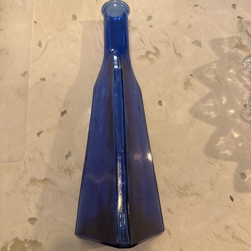 Colbalt blue glass - colbalt,