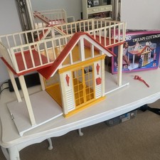 Barbie Dream Cottage 1982 - House - Appears Complete in Box - Read description