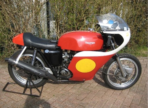 Triumph t100 daytona classic - triumph,