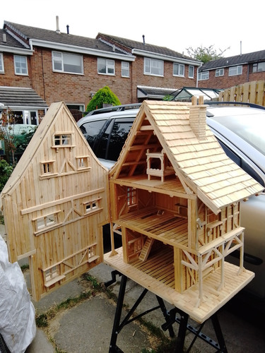 Tudor style wooden - style, 1:12