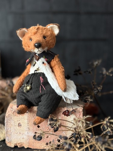 Handmade artist teddy fox - artist,
