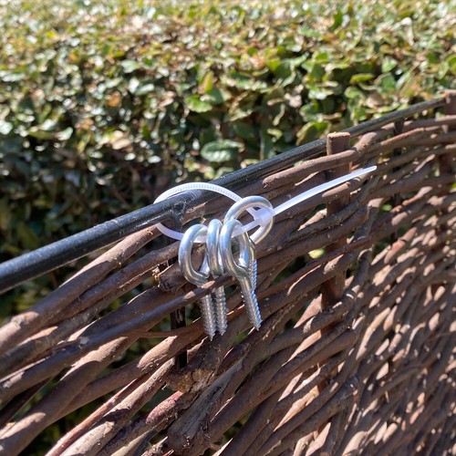 Replacement wall fixings for - fixings,
