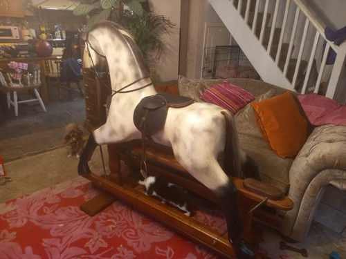 Lovely large vintage wooden - large,