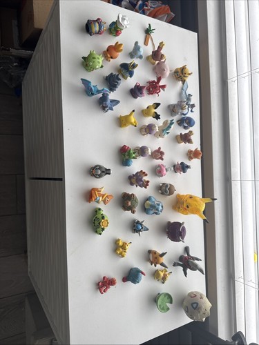 Job lot pokemon figures - pokemon,