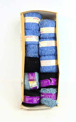 Box vintage knitting - of,