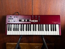 Hammond M-Solo Portable Organ - Burgundy w/ gig bag