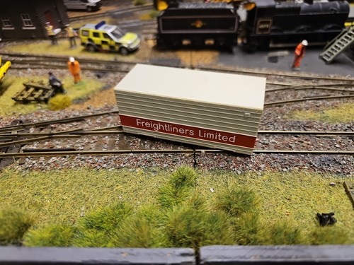 Hornby freightliner container - hornby,