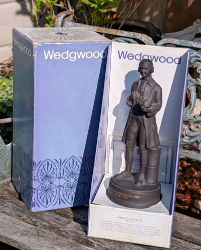 Wedgwood black basalt josiah - black,