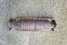 Honda b series dc2 ek9 em1 catalytic converter 