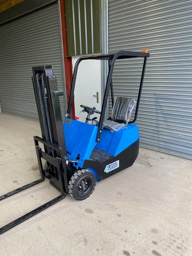 Forklift truck - forklift,