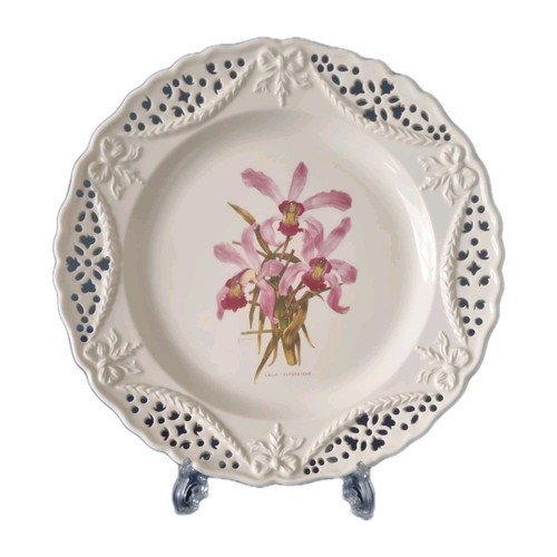 Pierced royal creamware - royal,
