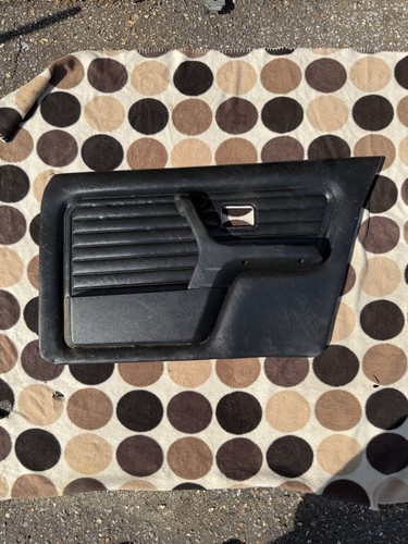 E30 4dr osf black leather - 4dr,