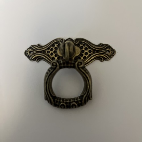 Inch rococo or - inch,