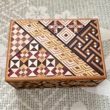 Hakone Marquetry Secret Puzzle