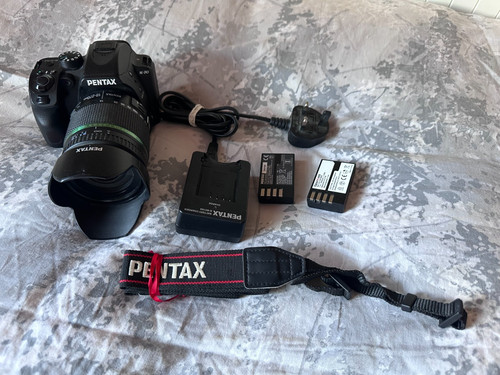 Pentax 2mp dslr - pentax, /w
