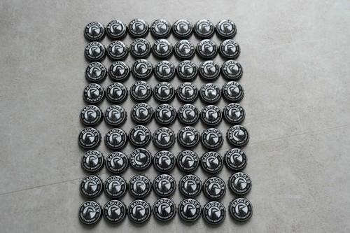 Badger bottle tops crown - 63,