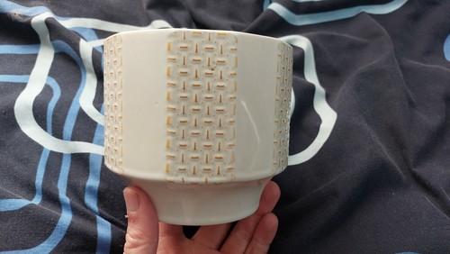 Hornsea pottery plant pot
