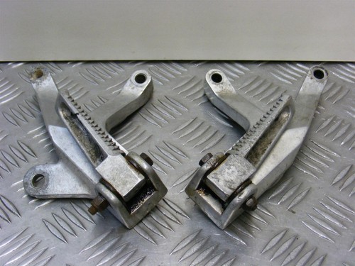 Yamaha thundercat footrest - yamaha,